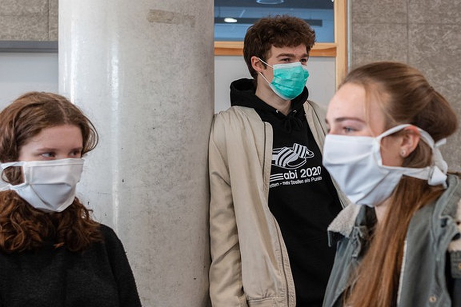 JUSO Luzern fordert Gratismasken für Schüler*innen